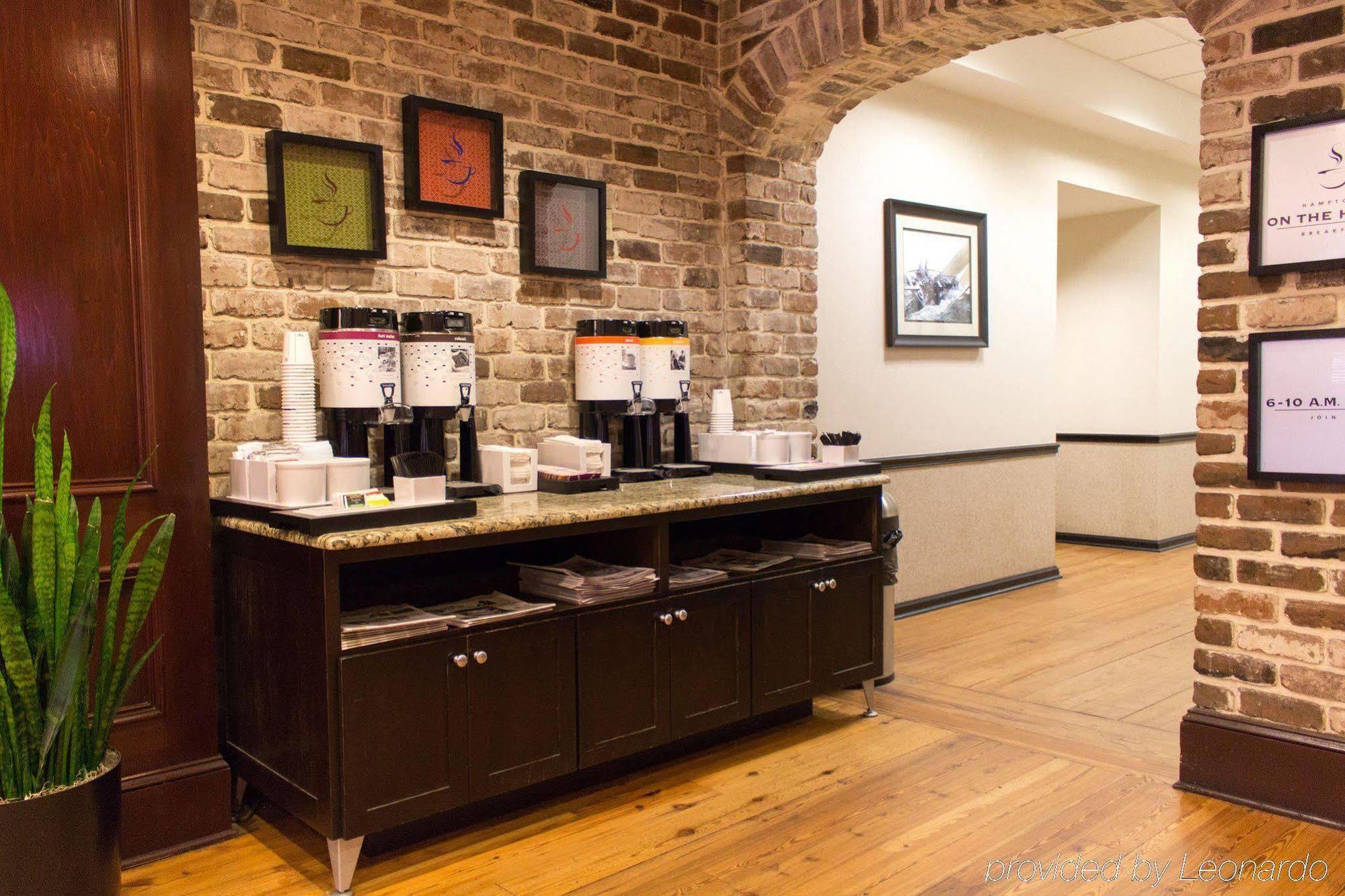 Hampton Inn & Suites Savannah Historic District מראה חיצוני תמונה